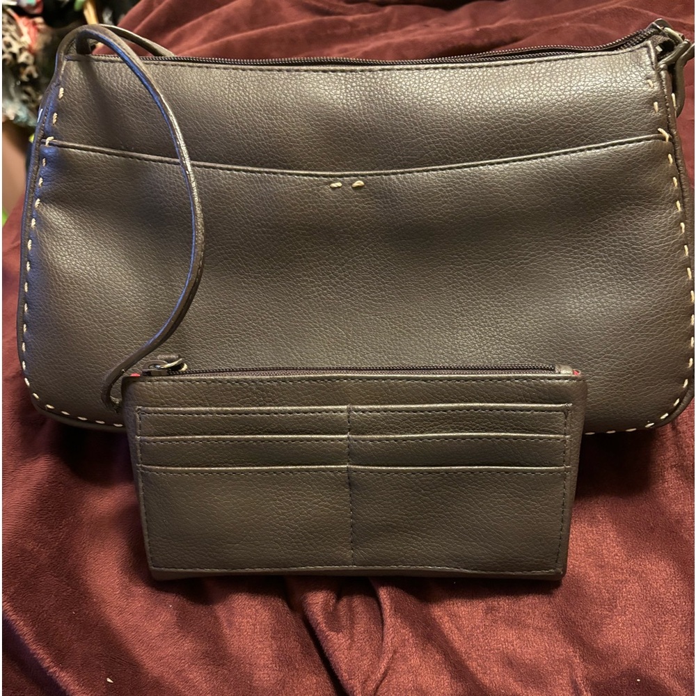 Liz Claiborne chocolate brown shoulder bag. NWOT